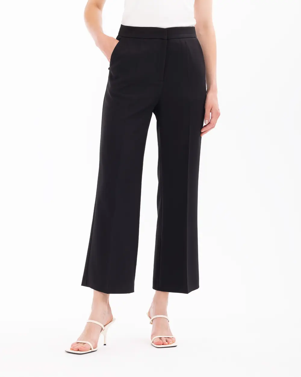 Ankle Length Pants with Pocket Detail