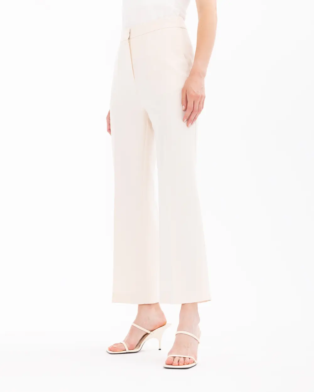 Ankle Length Pants with Pocket Detail