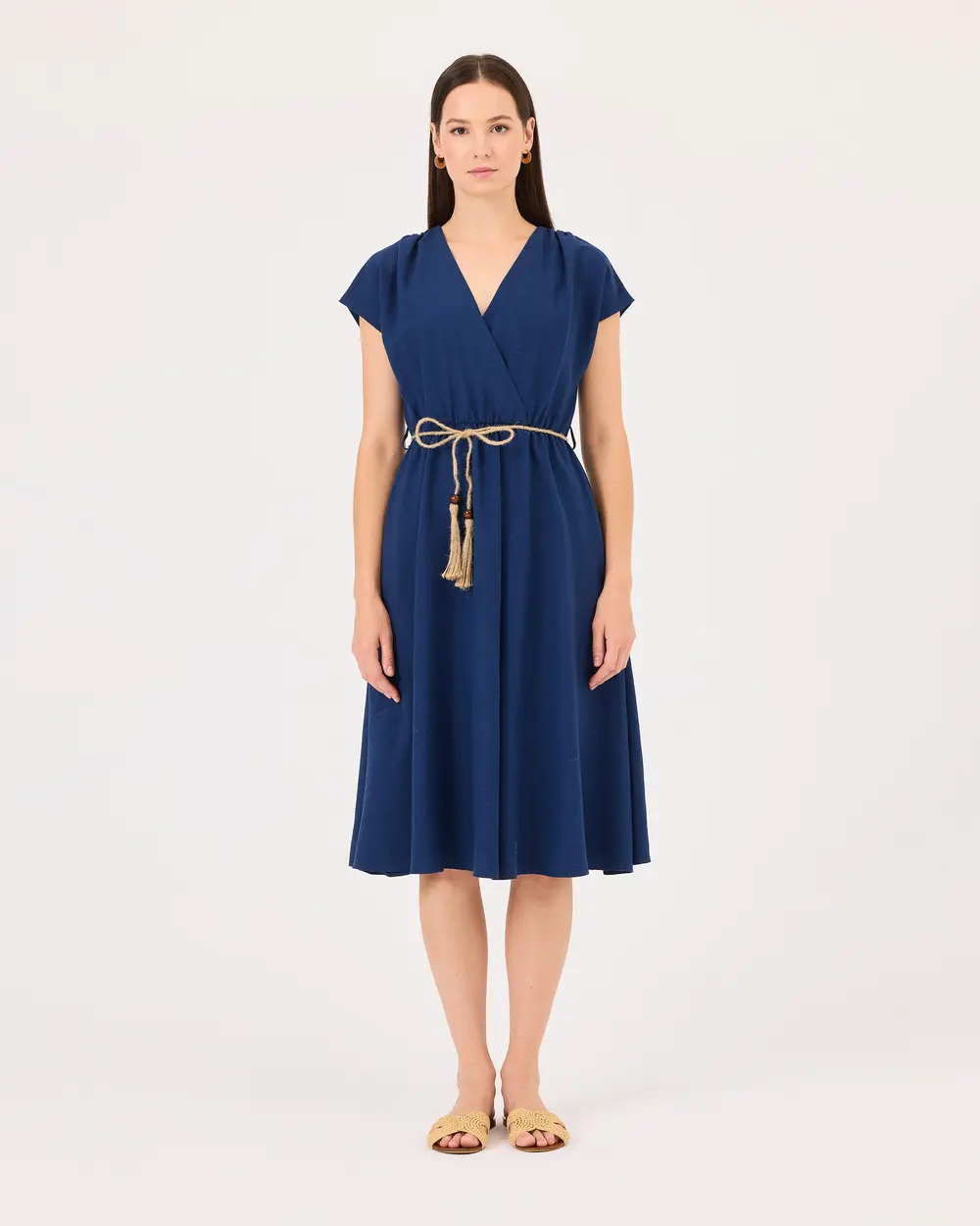 Kruvaze Yaka Beli Büzgülü Elbise