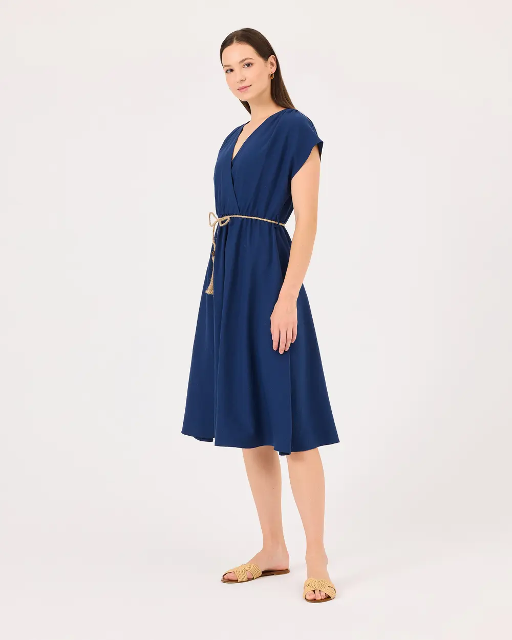 Kruvaze Yaka Beli Büzgülü Elbise