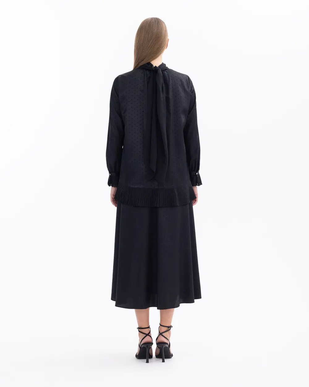 Puantiye Desen Pile Detaylı Elbise