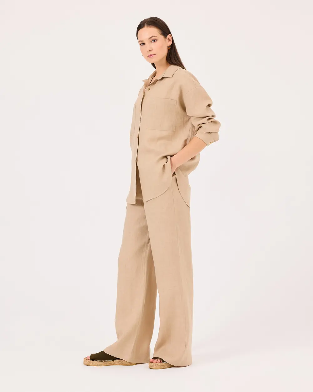 Buttoned Long Sleeve Linen Shirt