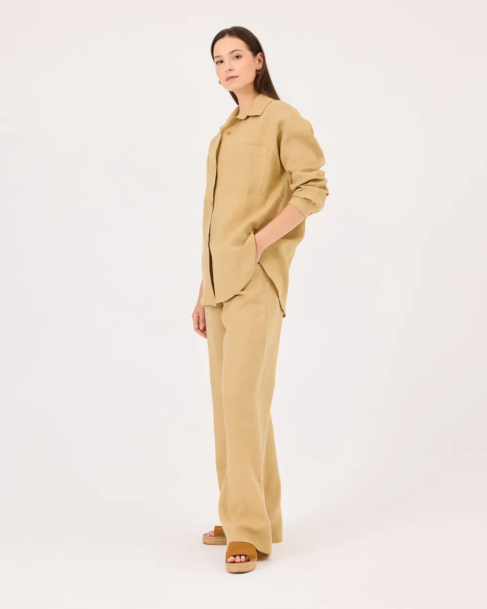 Buttoned Long Sleeve Linen Shirt