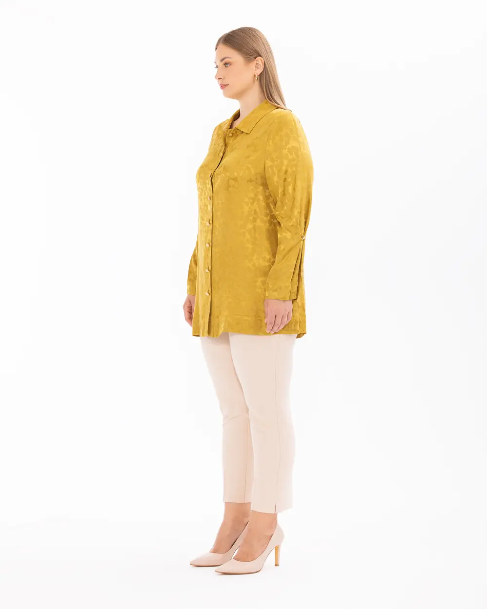 Plus Size Buttoned Sleeve Detailed Shirt