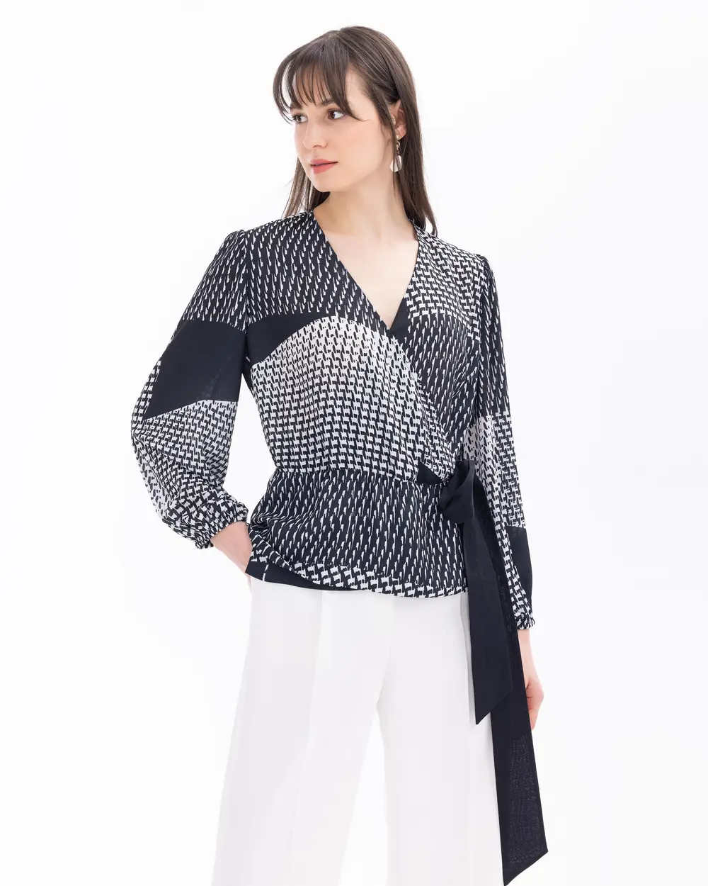 Geometric Patterned Drawstring Blouse