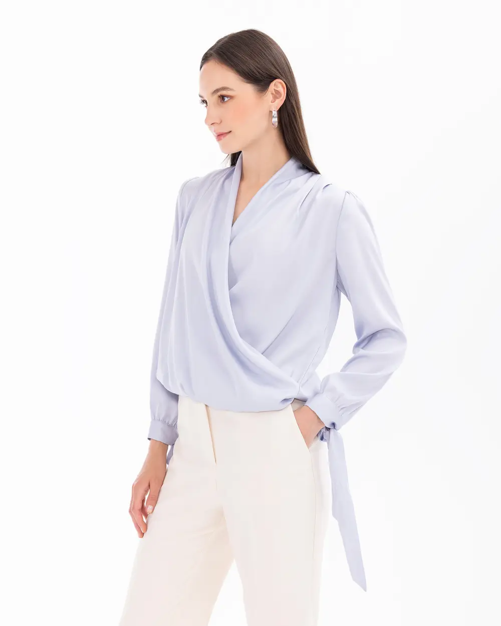 Elegant Blouse with Double-breasted Collar Sleeve Detail