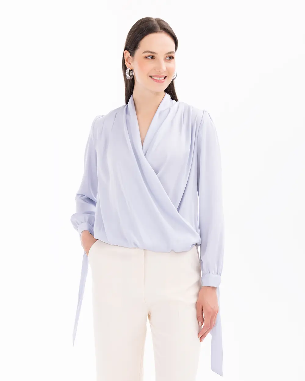 Elegant Blouse with Double-breasted Collar Sleeve Detail