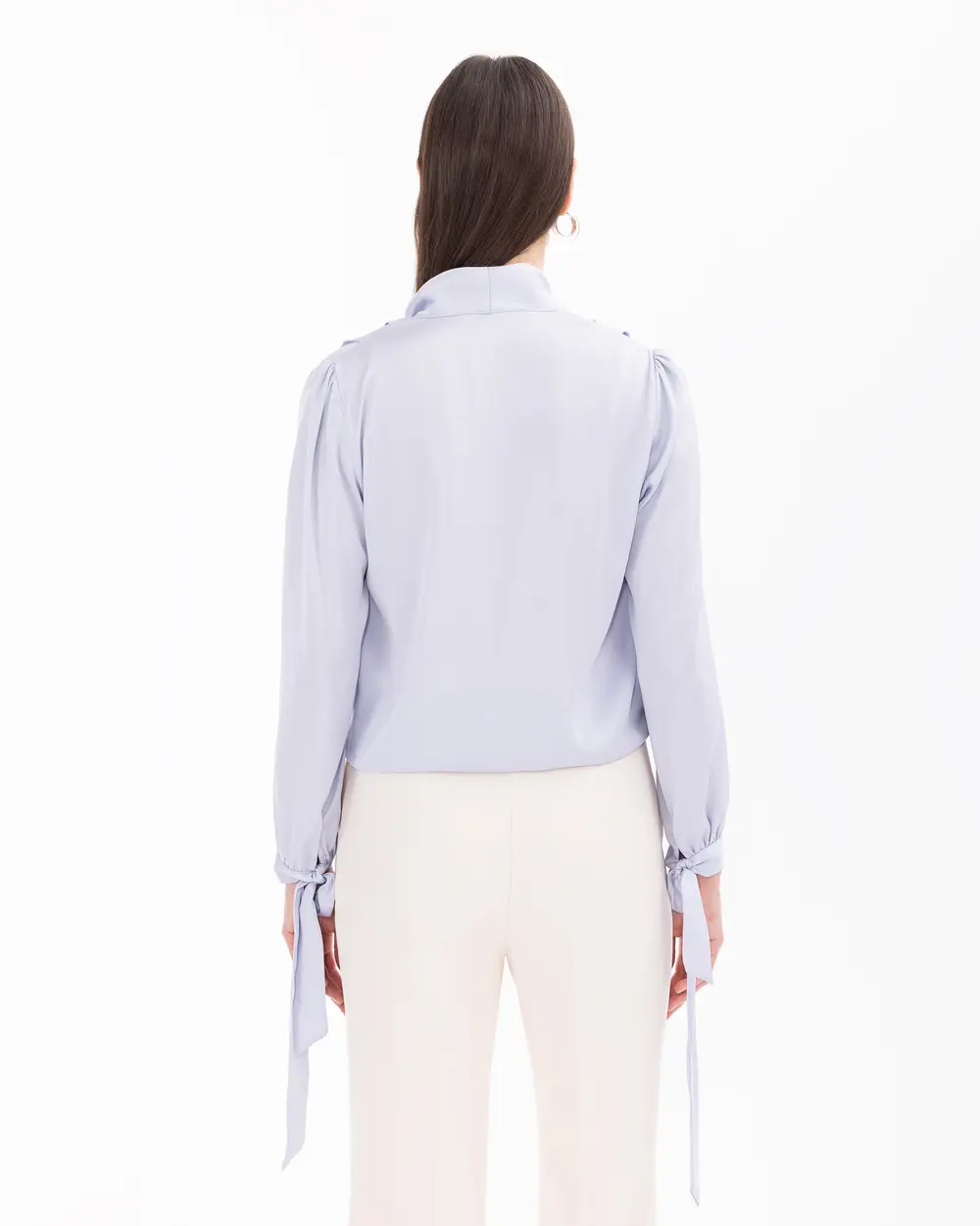 Elegant Blouse with Double-breasted Collar Sleeve Detail