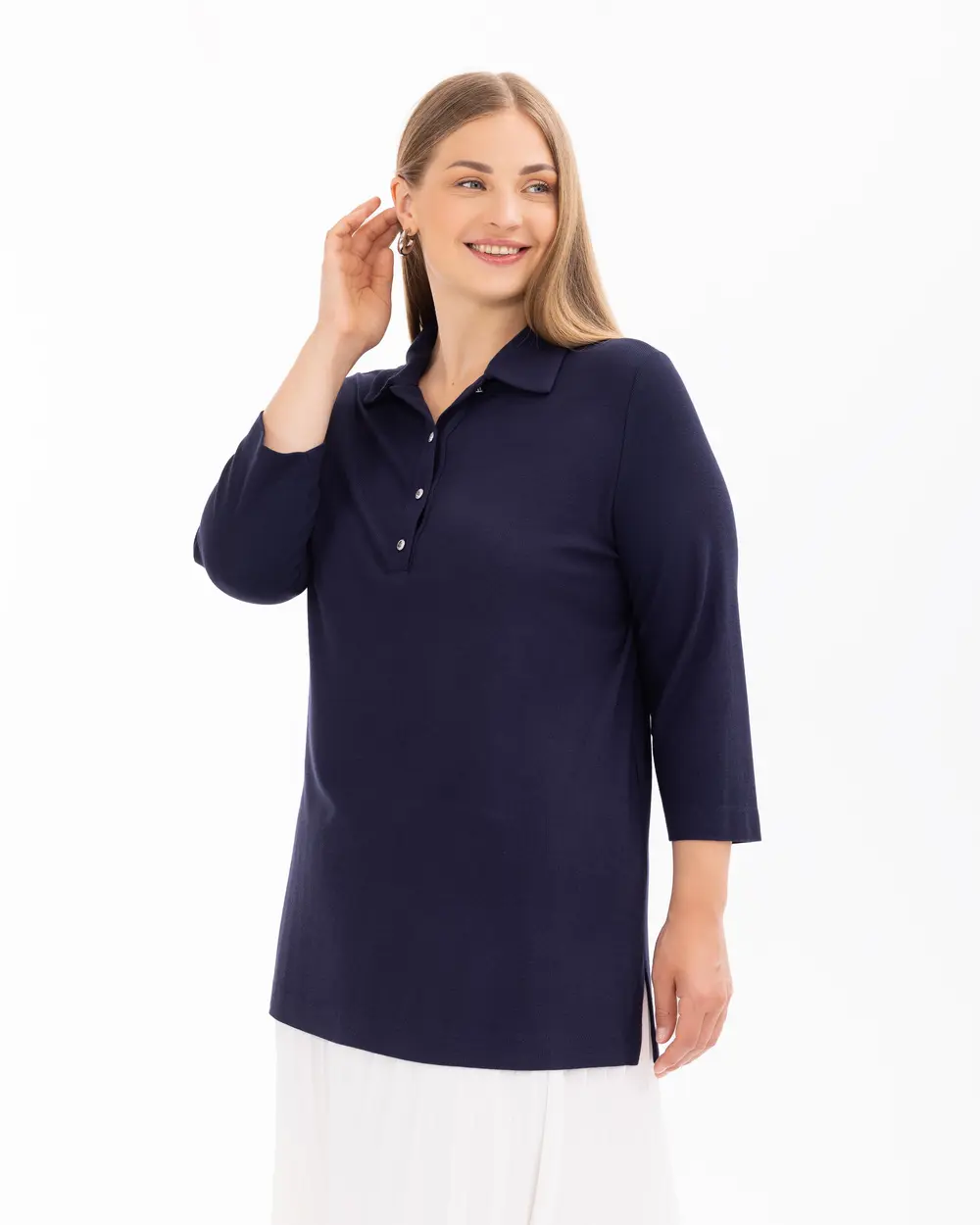 Plus Size Buttoned Basic Blouse