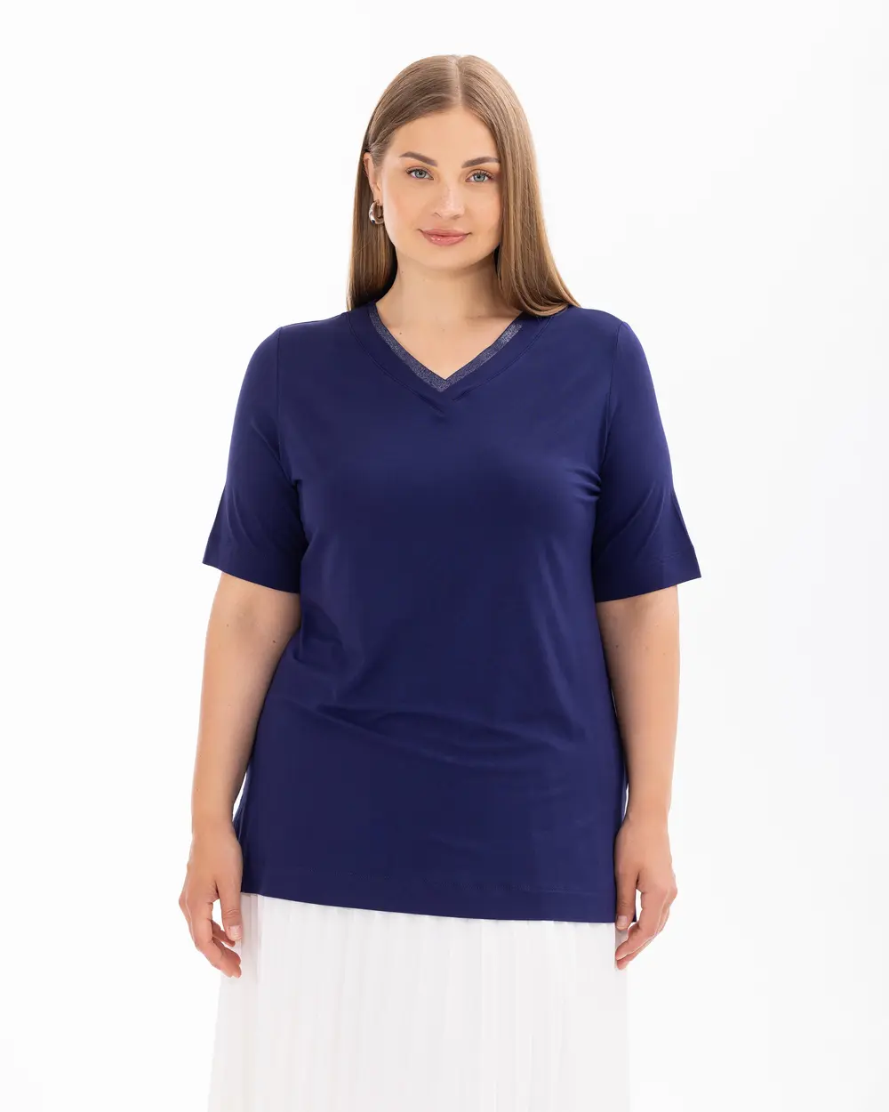 Plus Size V-Neck Under Thigh Blouse