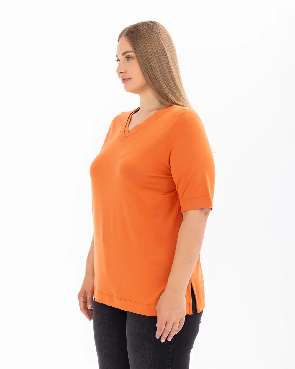 Plus Size V-Neck Under Thigh Blouse