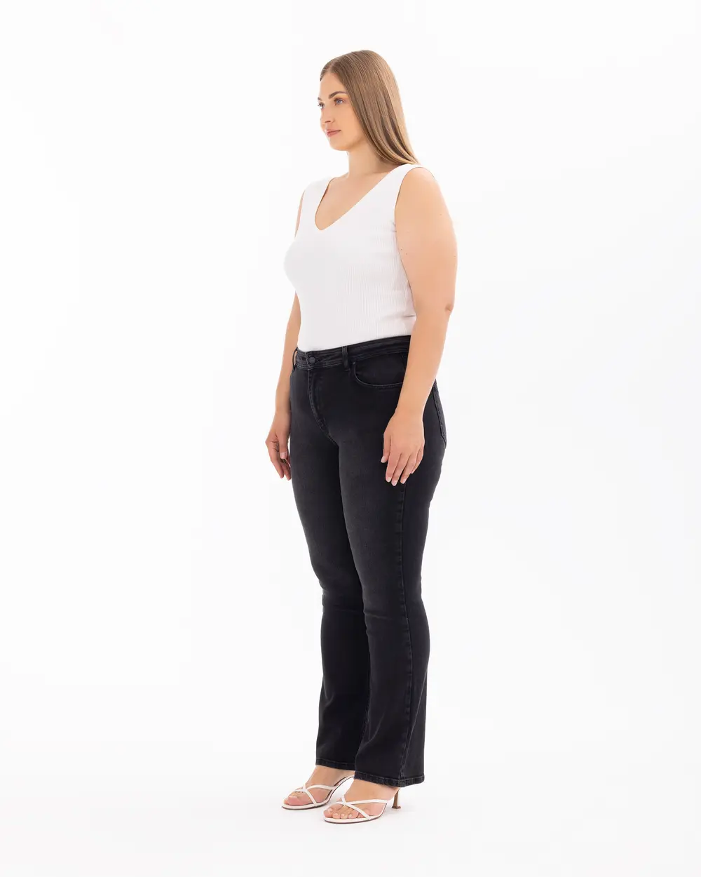 Plus Size Buttoned Pocket Detailed Jean Pants