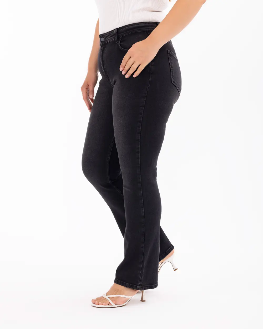 Plus Size Buttoned Pocket Detailed Jean Pants