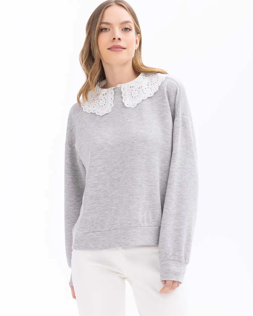 Sweatshirt with a collar on sale