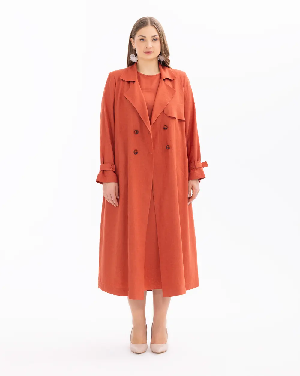 Plus Size Buttoned Linen Overcoat
