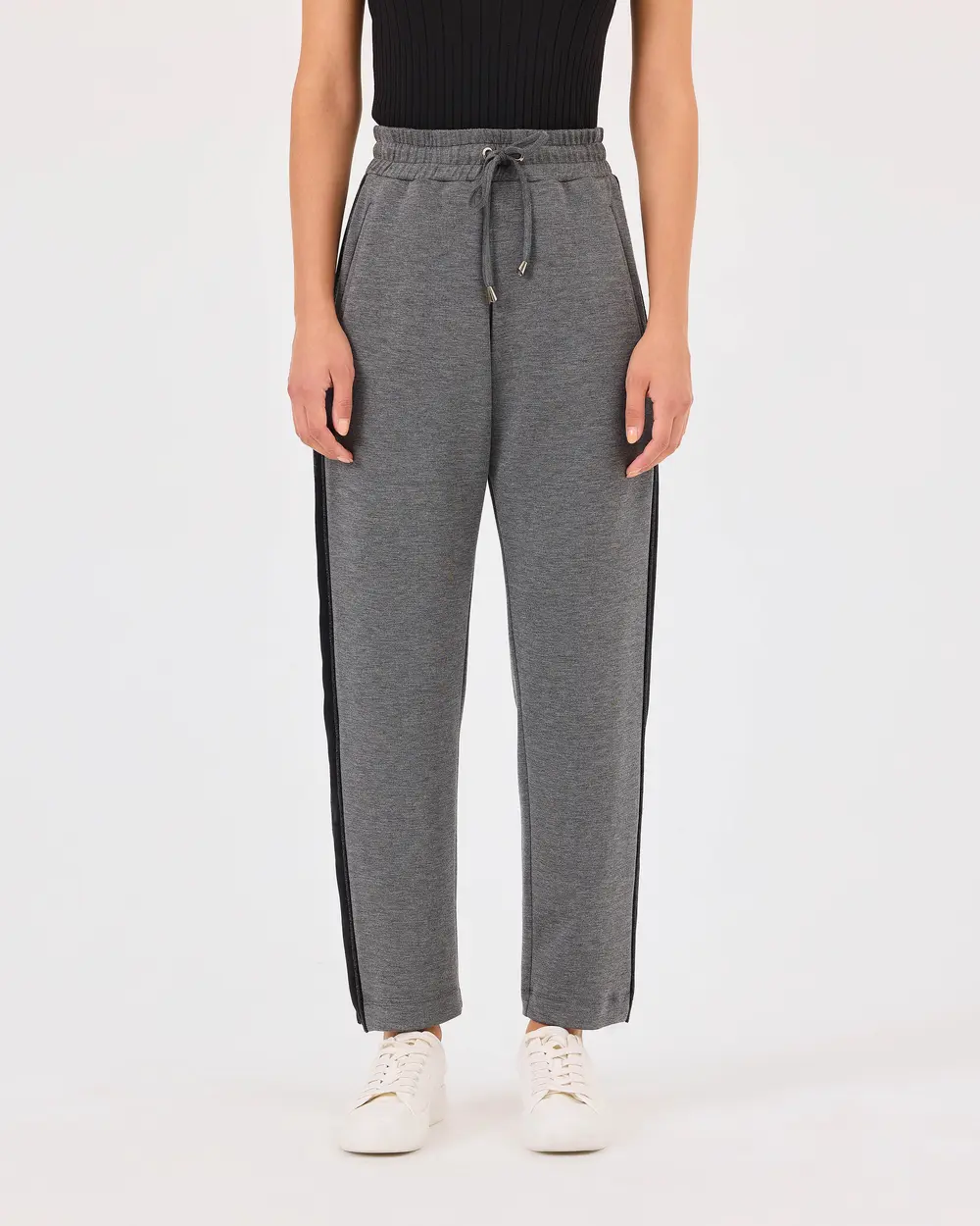 Lace-up Striped Sweatpants with Pockets