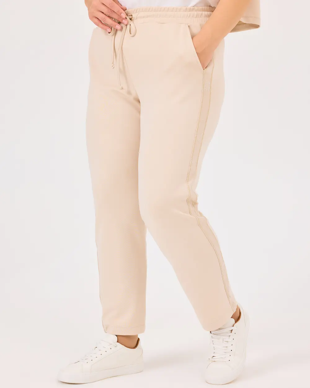 Plus Size Lace-up Sweatpants with Pockets