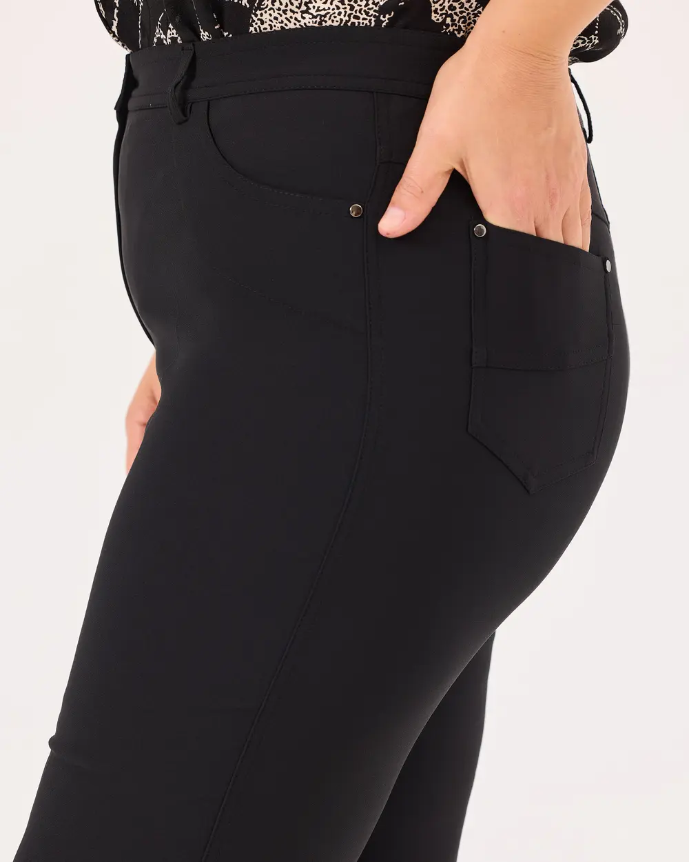 Plus Size Ankle Length Pants with Pockets