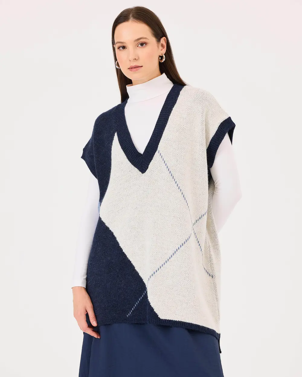 V-Neck Knit Sweater with Block Transition