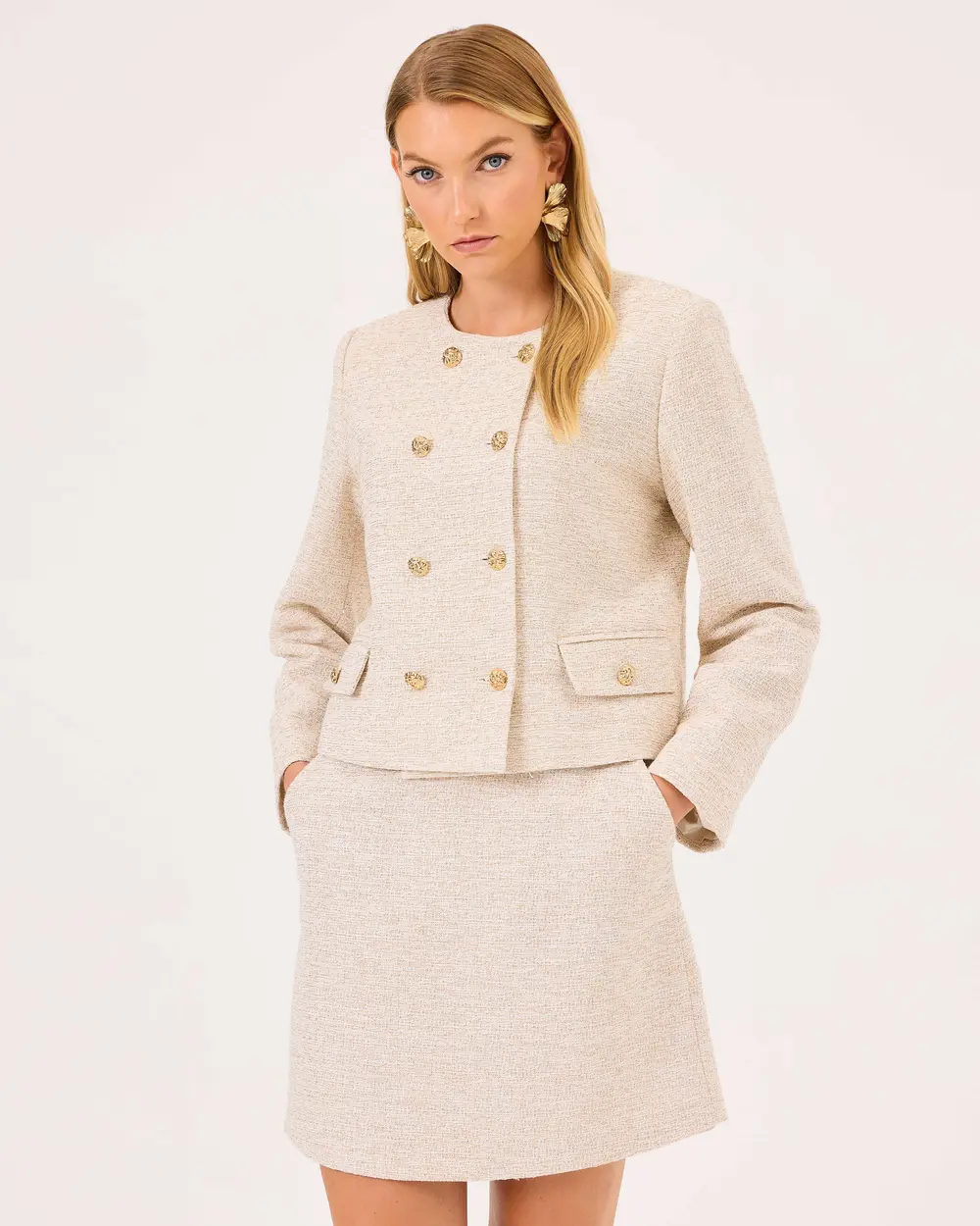 Stylish Jacket with Round Collar Button Detail