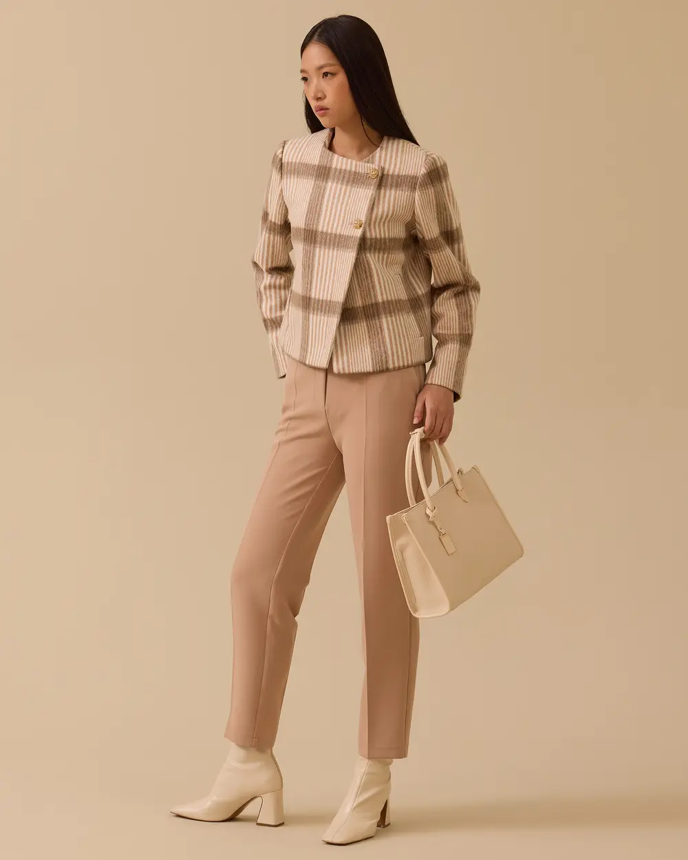 Düğmeli Cep Detaylı Bel Boy Ceket