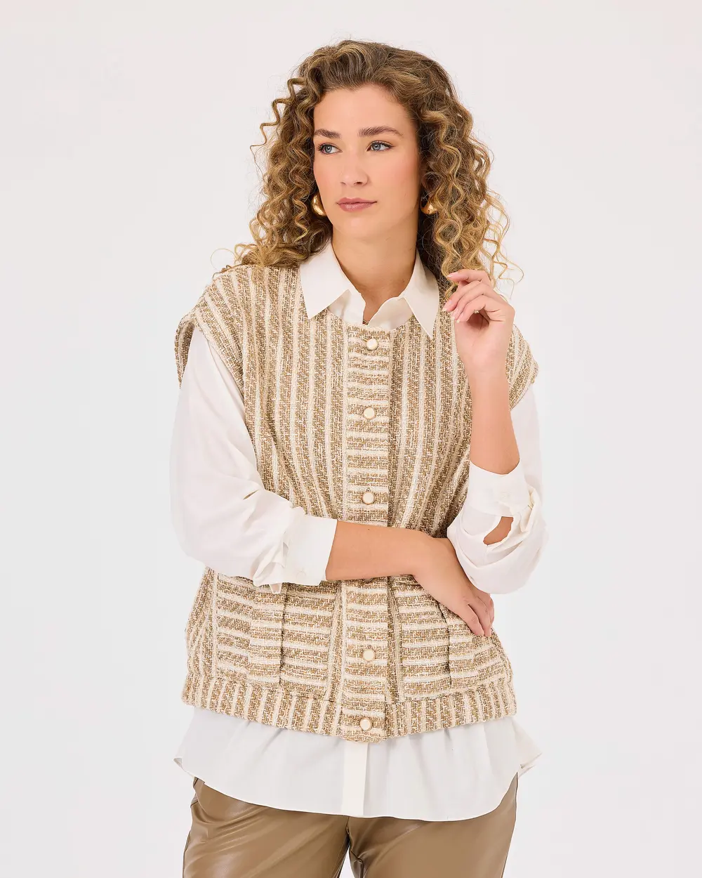 Sleeveless Vest with Buttoned Pocket Detail