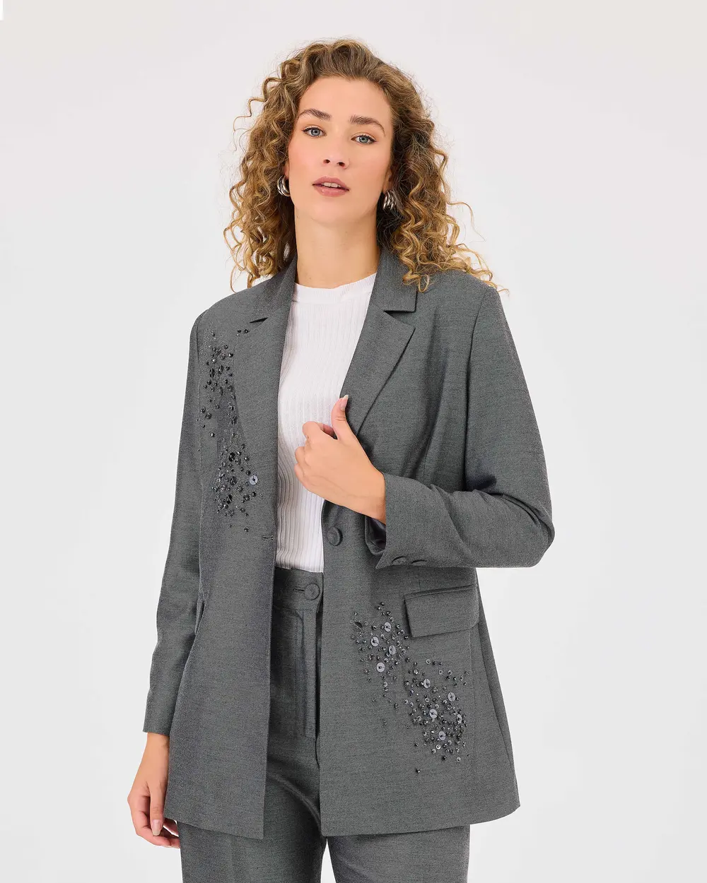 Single Button Bead Detailed Jacket