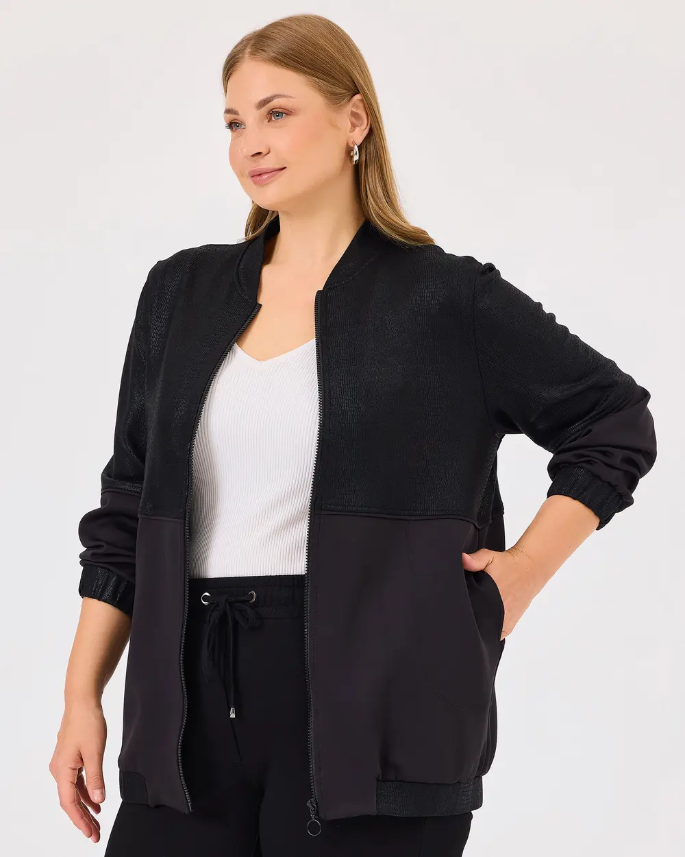 Plus Size Double Fabric Pocket Detailed Jacket