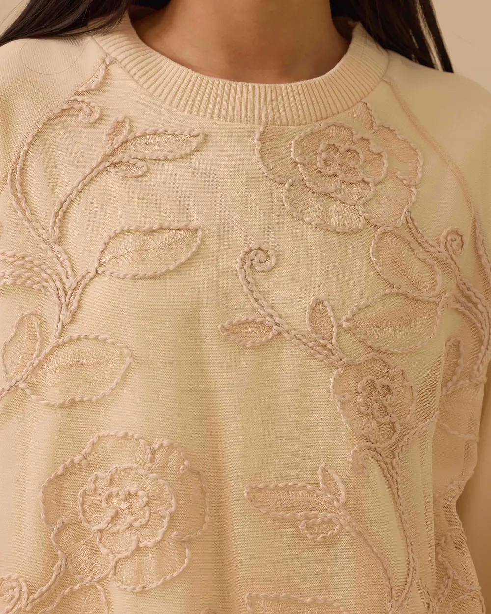 Nakışlı Tül Detaylı Bisiklet Yaka Tunik