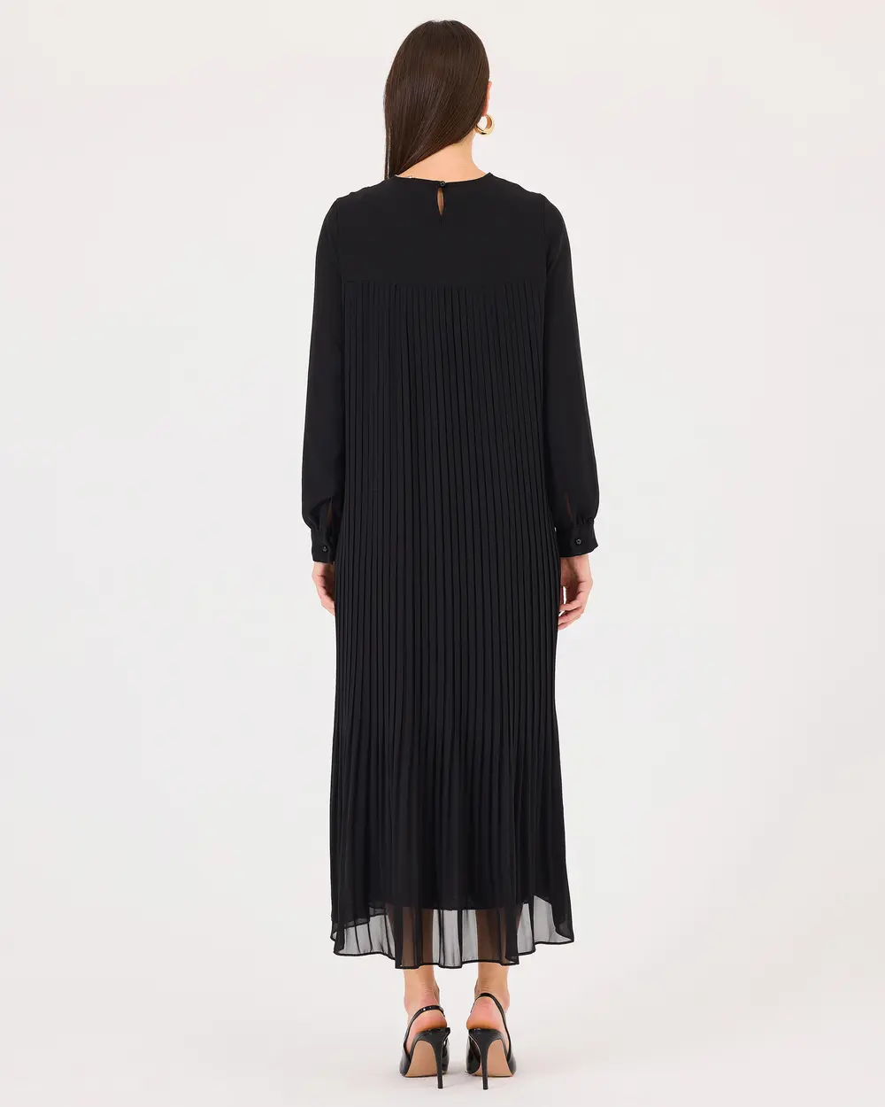 Round Neck Pleated Long Sleeve Dress