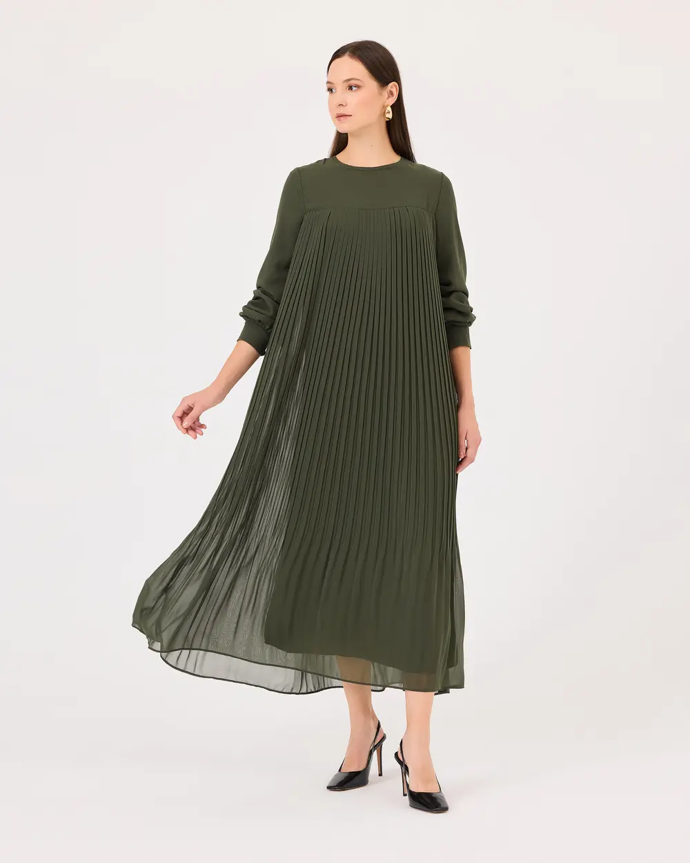 Round Neck Pleated Long Sleeve Dress