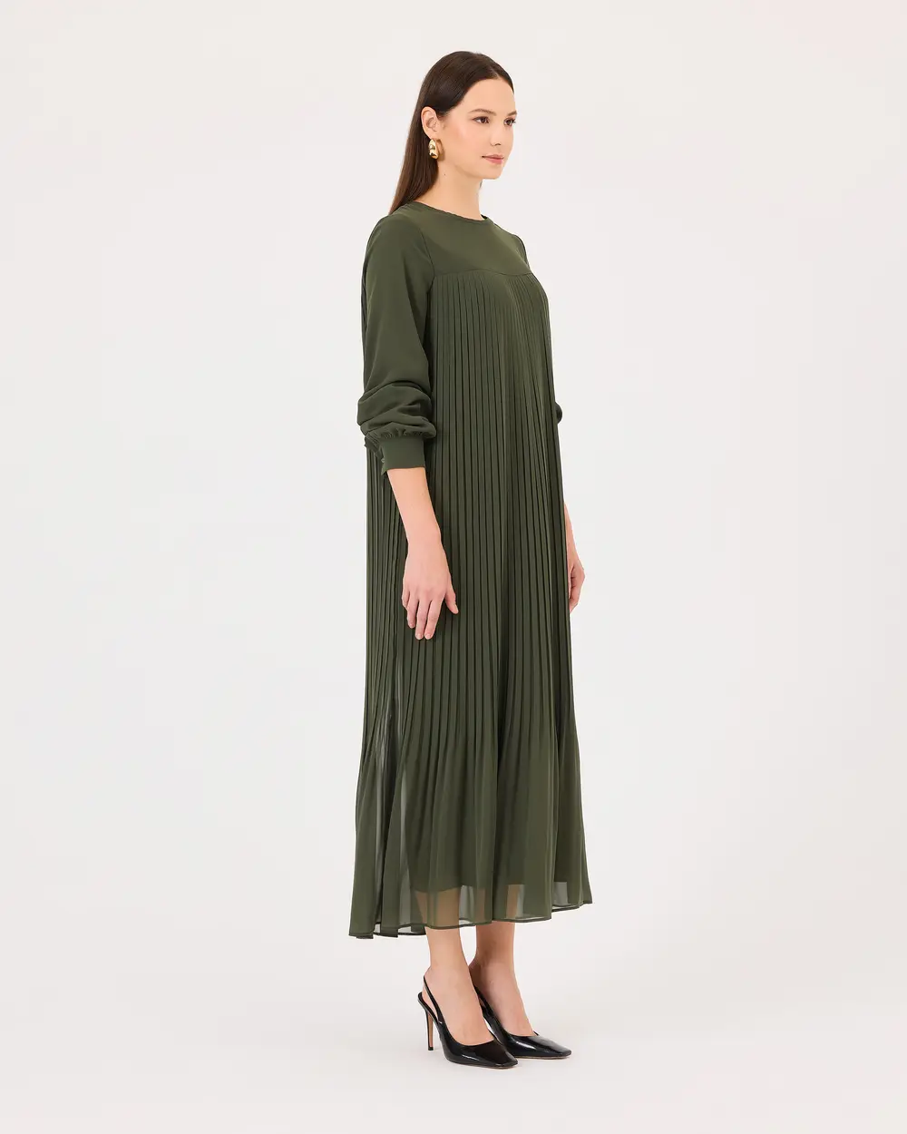 Round Neck Pleated Long Sleeve Dress