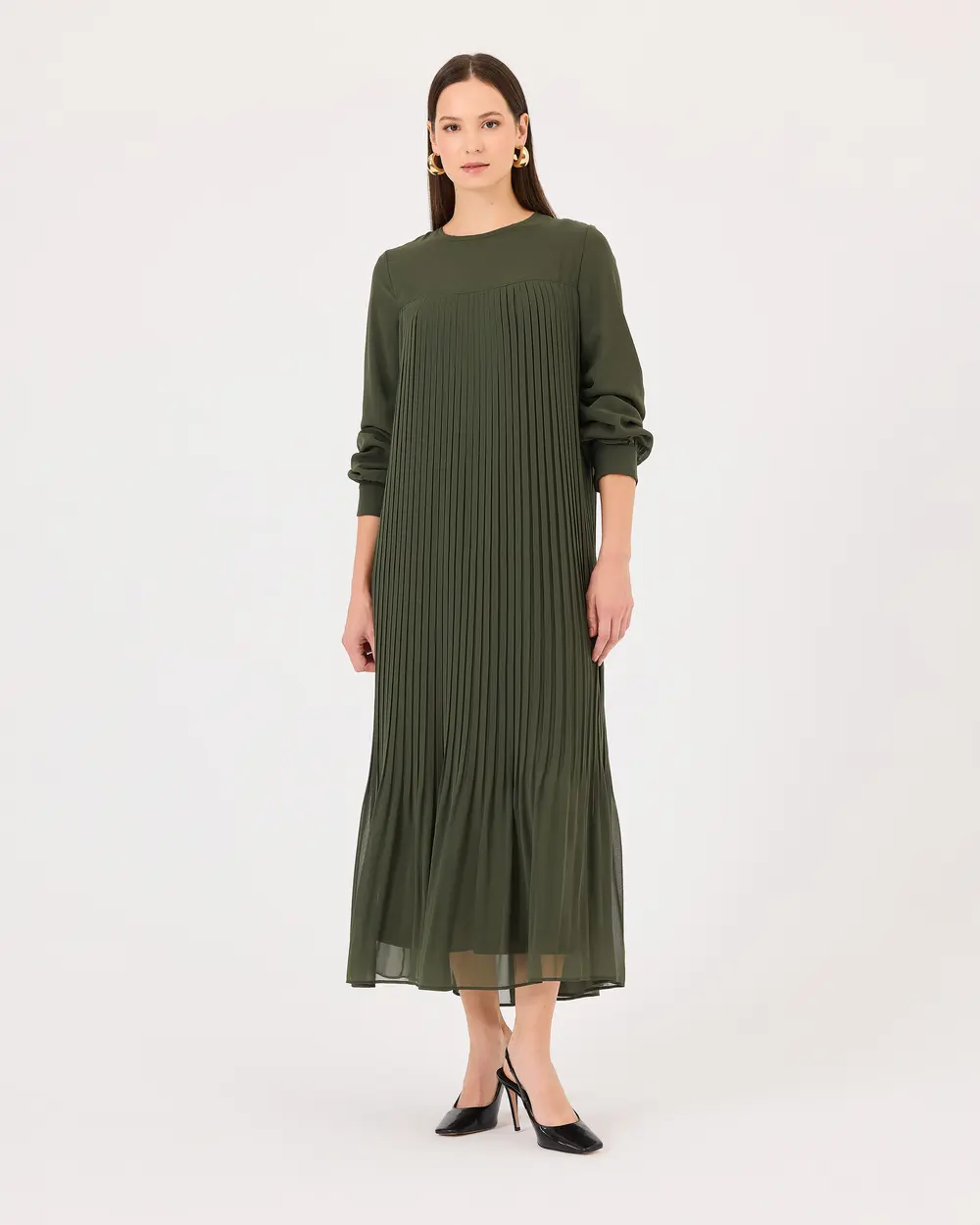 Round Neck Pleated Long Sleeve Dress