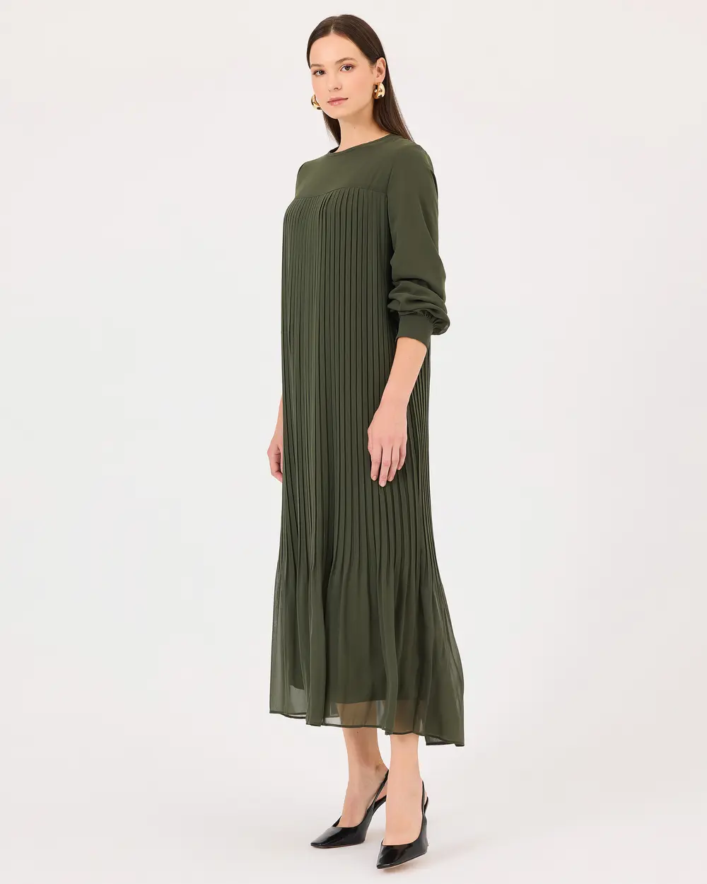 Round Neck Pleated Long Sleeve Dress