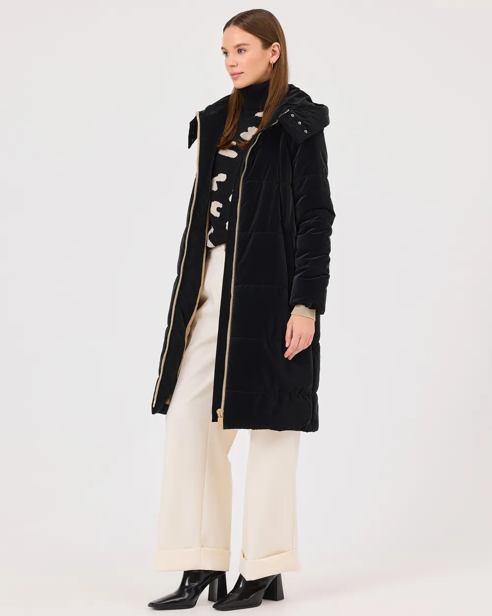 Knee-length Coat with Hooded Zipper Detail