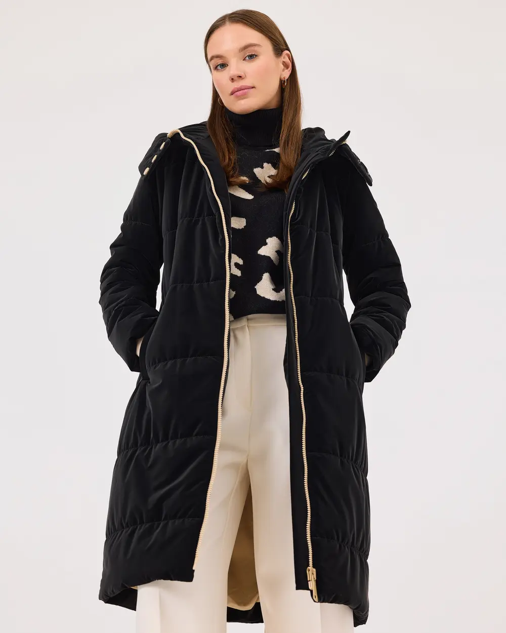 Knee-length Coat with Hooded Zipper Detail