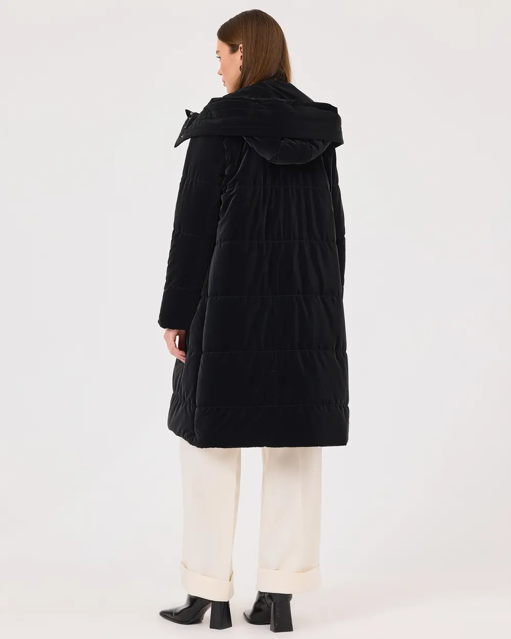 Knee-length Coat with Hooded Zipper Detail