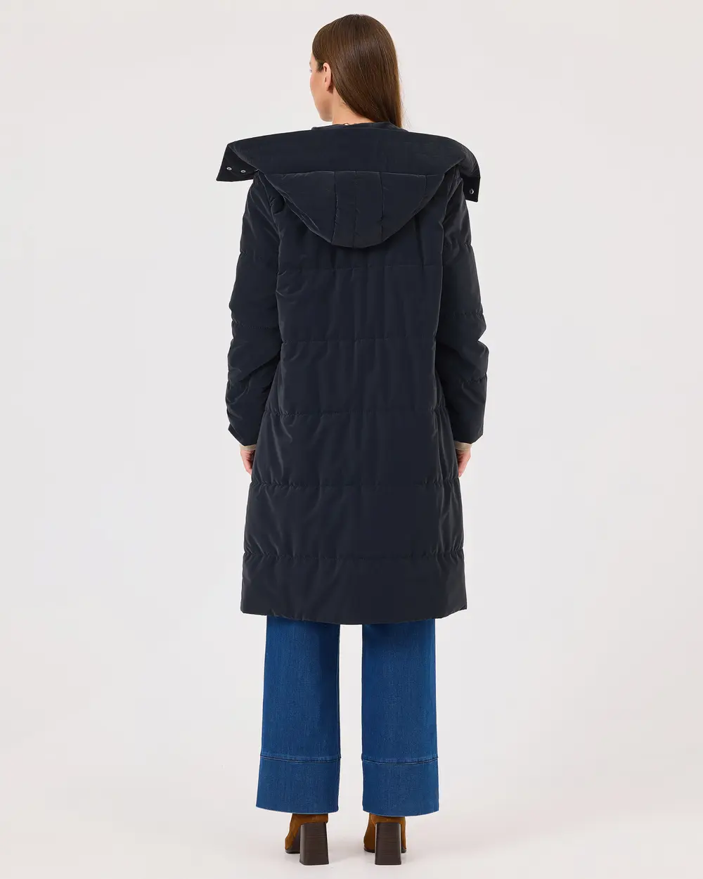 Knee-length Coat with Hooded Zipper Detail