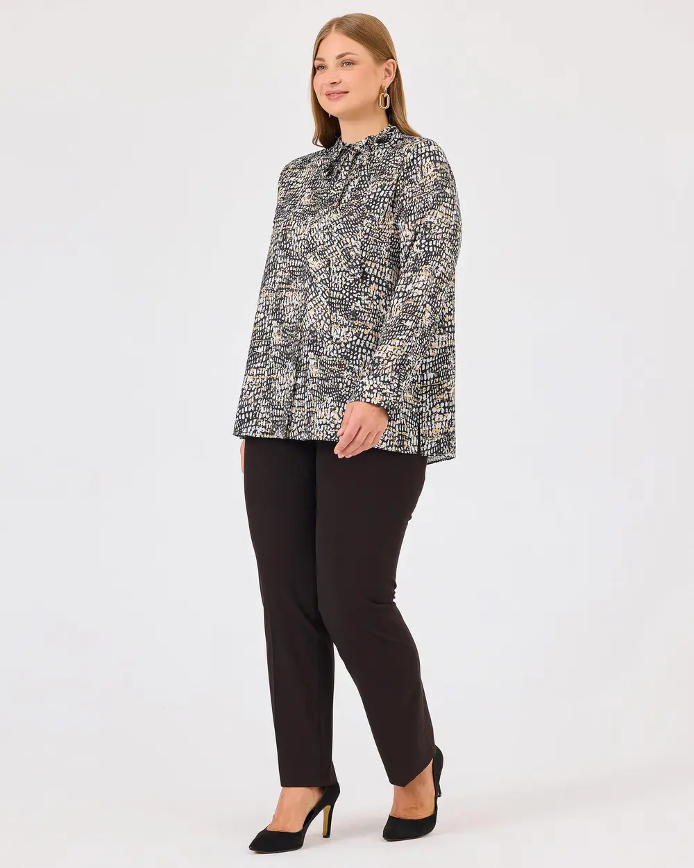 Plus Size Patterned Shirt with Tied Collar