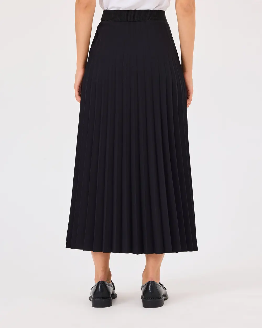 Pleated Elastic Waist Skirt