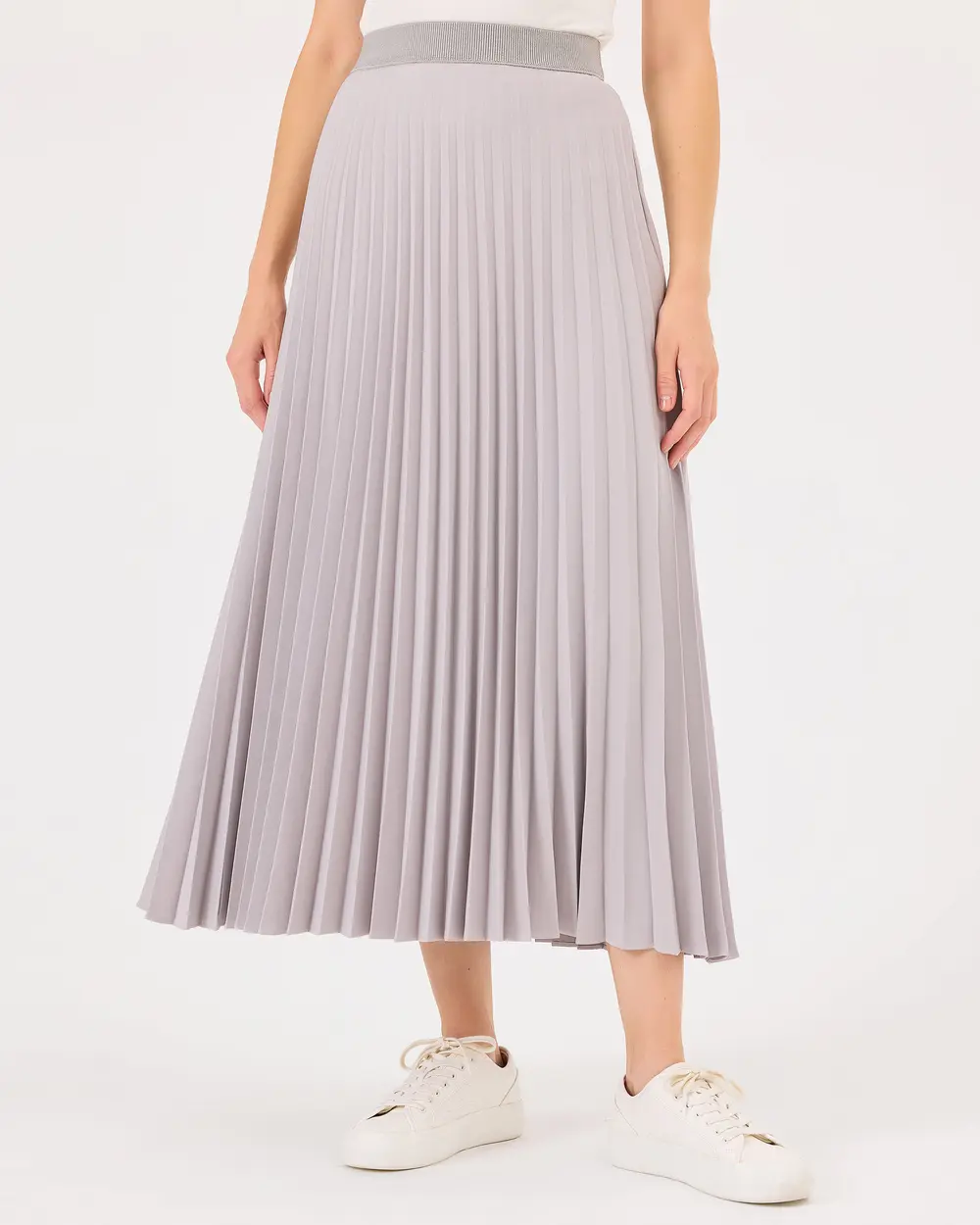 Pleated Elastic Waist Skirt