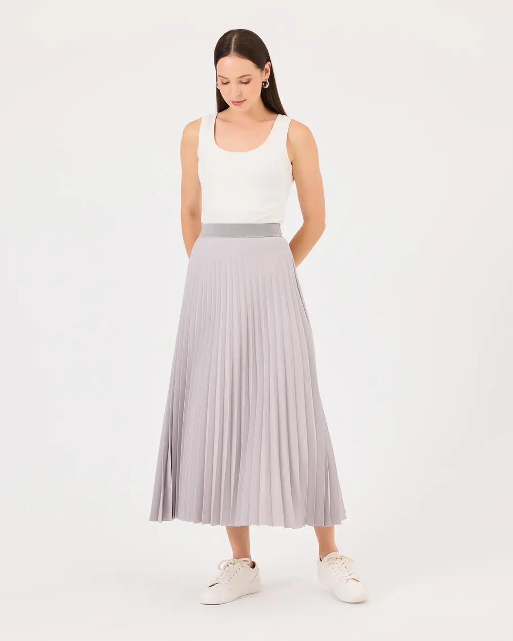 Pleated Elastic Waist Skirt