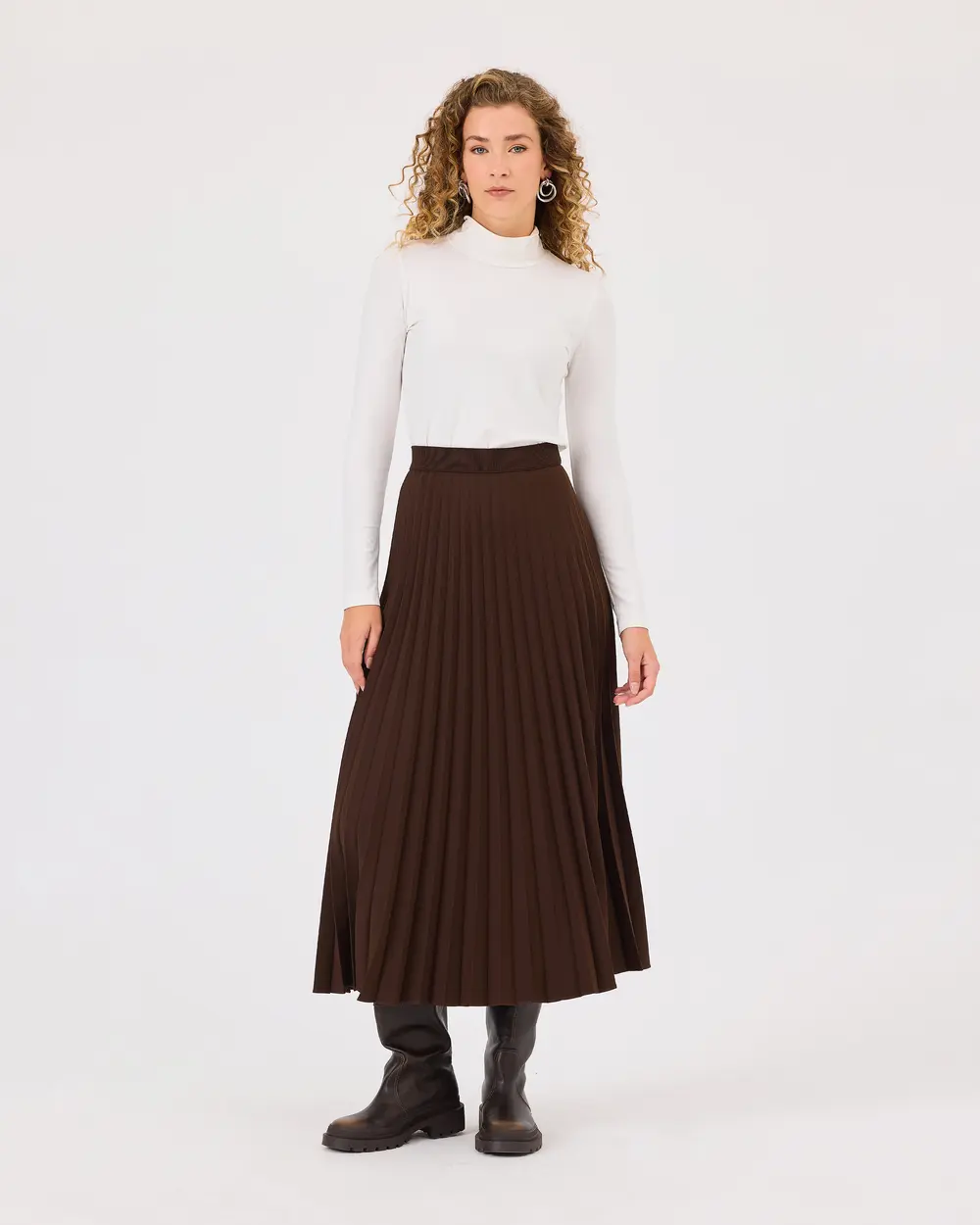 Pleated Elastic Waist Skirt