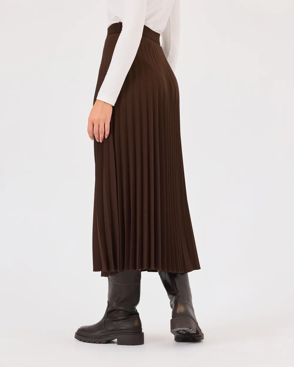 Pleated Elastic Waist Skirt