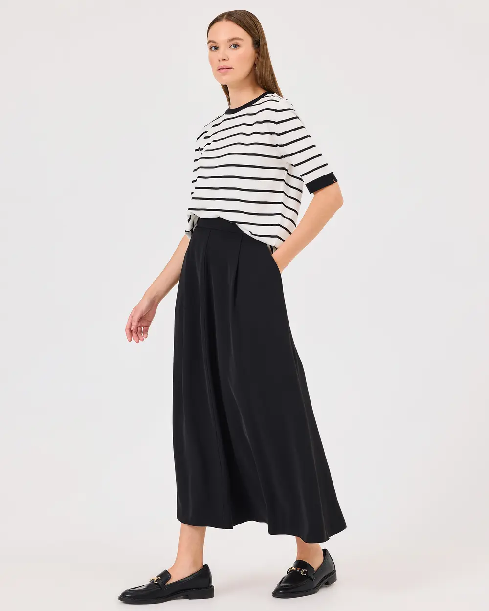 Pleated Long Skirt