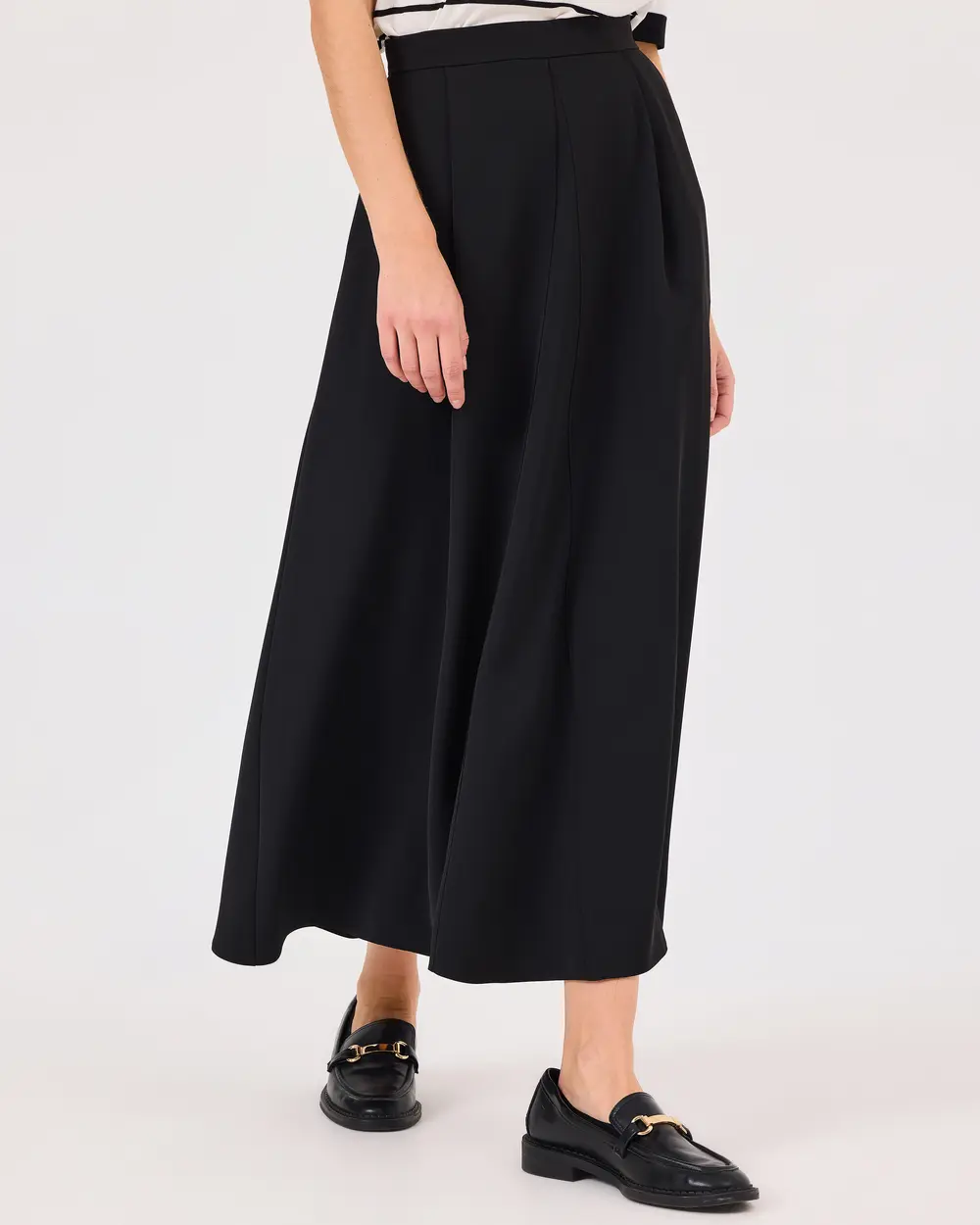 Pleated Long Skirt