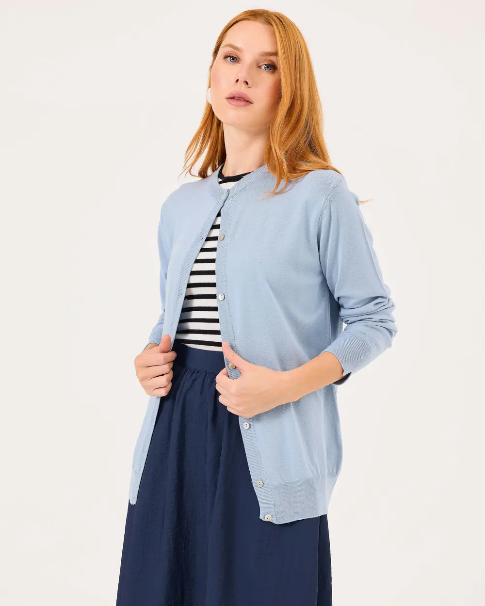 Zero Collar Buttoned Long Sleeve Sweater Cardigan