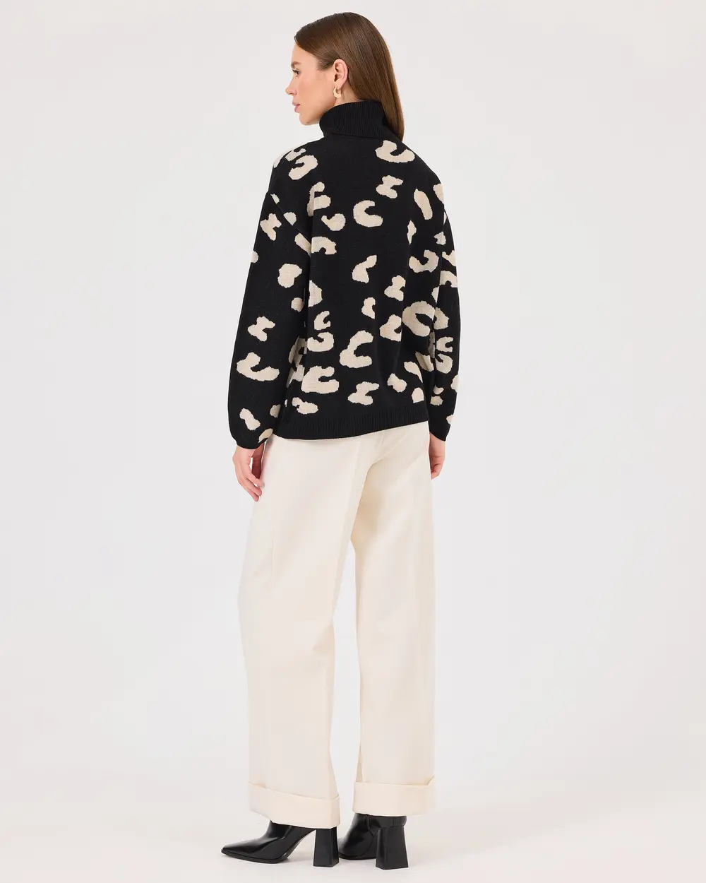 Stand Collar Zebra Pattern Sweater