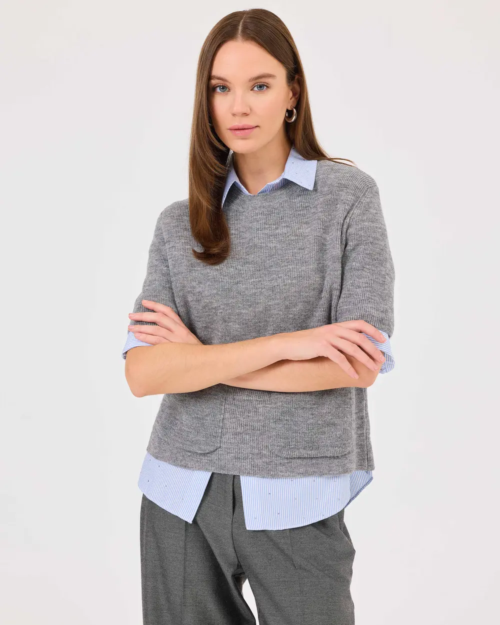 Round Neck Waist Length Sweater Blouse with Pockets