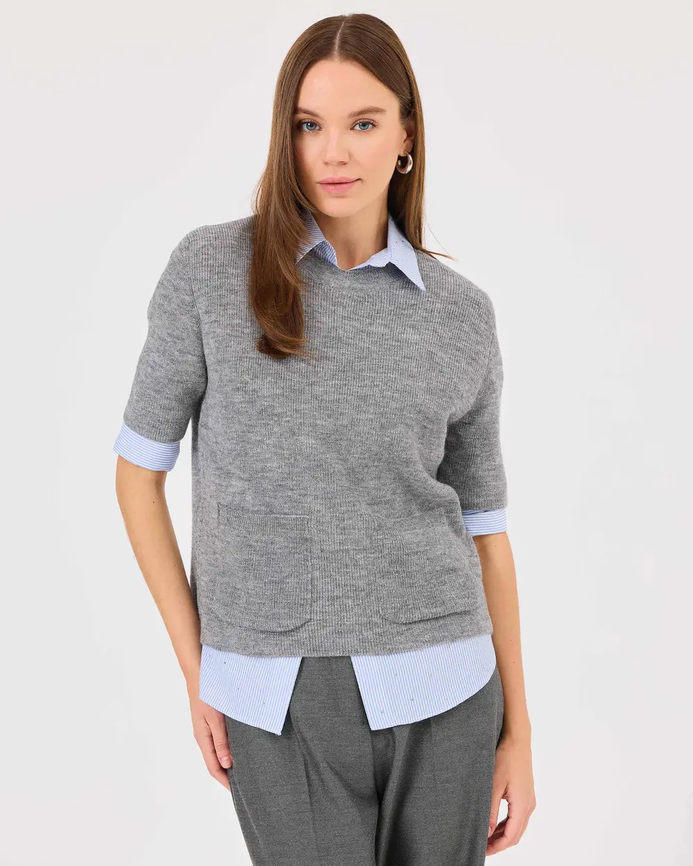 Round Neck Waist Length Sweater Blouse with Pockets